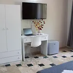 Bed & Breakfast Mirage 4*