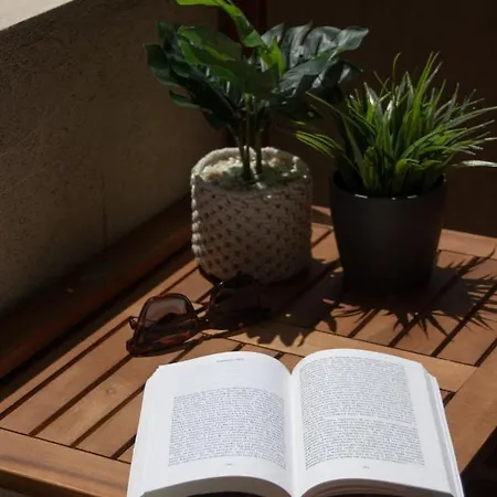 Bed & Breakfast Mirage 4*